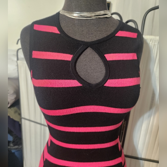 BEBE Black and Pink Striped Sleeveless Dress Sz.Small - Picture 5 of 12